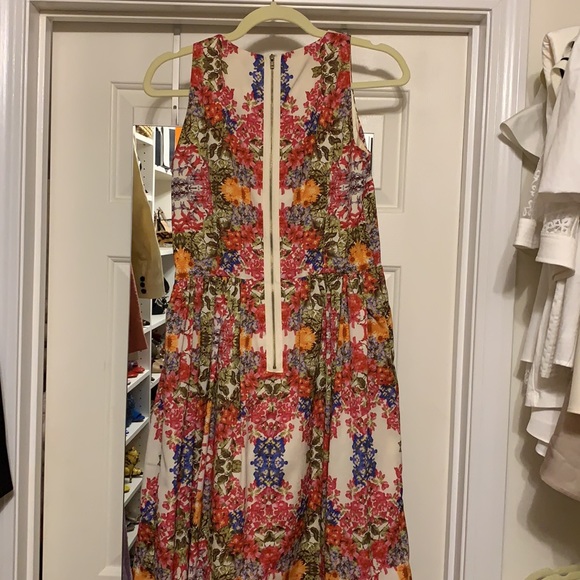 Dress - Picture 2 of 3